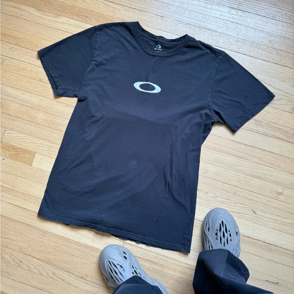 Vintage Oakley T Shirt y2k
Rare Model Big Boy Size